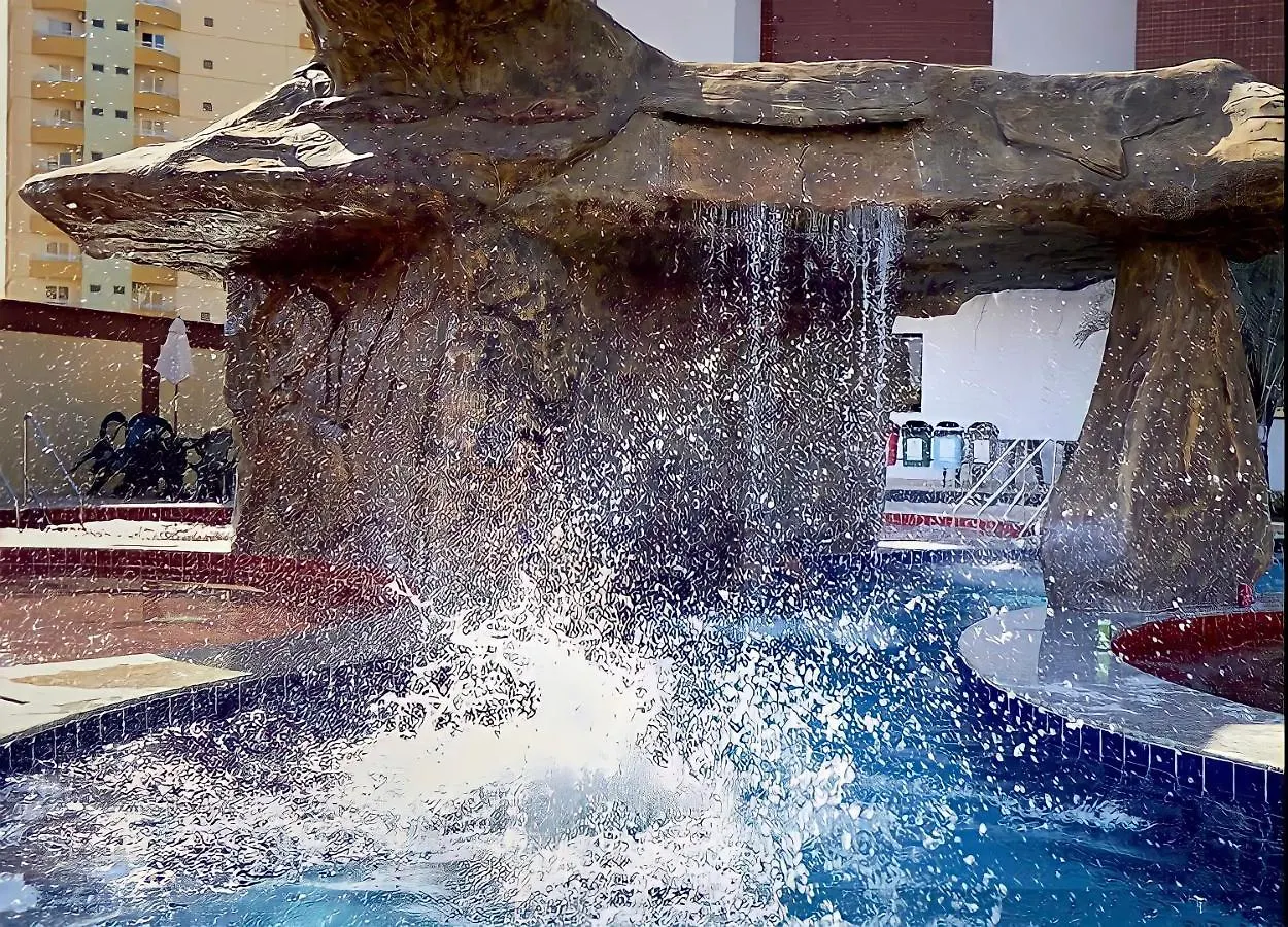 Aguas Termais Naturais Nas Piscinas Com Aguas Quentes 24 Horas Acesso Gratis Aos Parques Aquaticos Dos Resorts Golden Dolphin Grand Hotel Do Supreme E Do Express Os Melhores Hoteis Resorts Com Parque Aquatico Em Caldas Novas Garanta Ja Promocao Quali